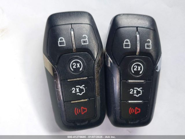 2LMTJ6LP1GBL40580 Lincoln Mkx Reserve