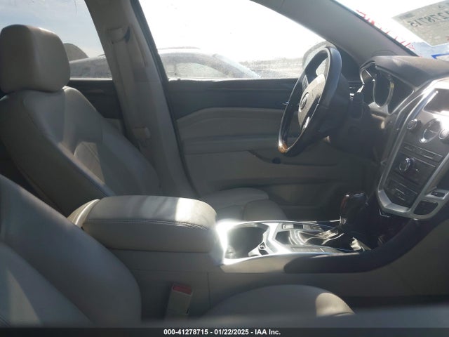 2011 CADILLAC SRX 3GYFNAEY5BS556052 Photo 4