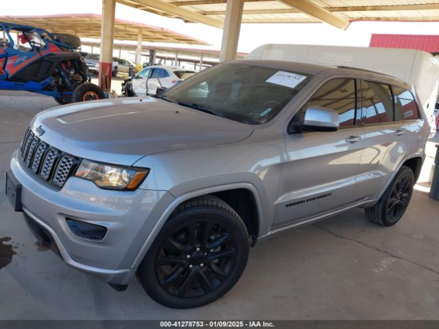 1C4RJEAG2JC430691 Jeep Grand Cherokee Altitude 4x2