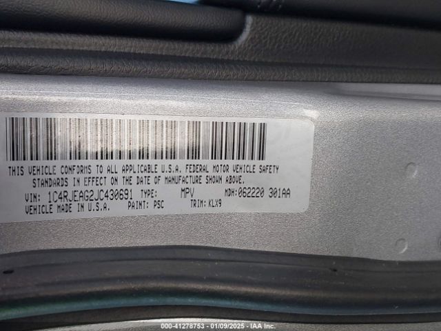 1C4RJEAG2JC430691 Jeep Grand Cherokee Altitude 4x2