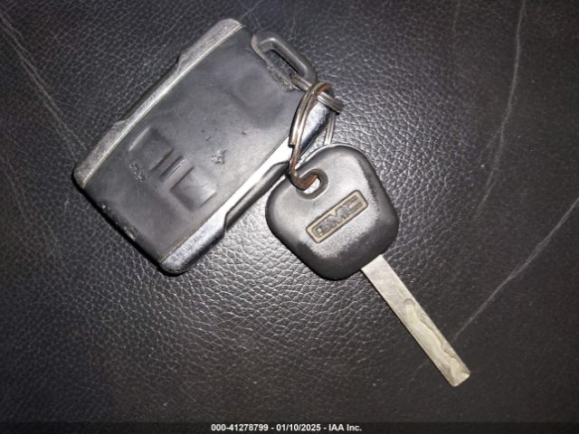 3GTU2NECXHG443064 GMC Sierra 1500 Slt