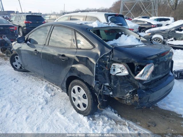 1FADP3E28HL221418 Ford FOCUS S