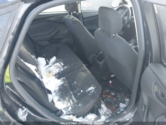 1FADP3E28HL221418 Ford FOCUS S