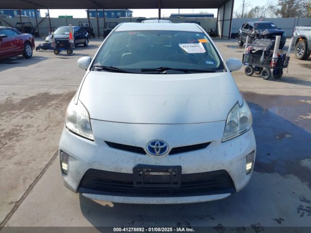 JTDKN3DU2E1833647 Toyota Prius