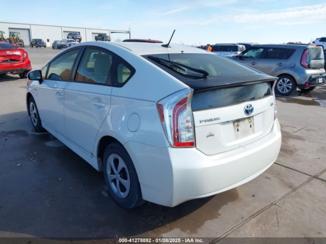 JTDKN3DU2E1833647 Toyota Prius
