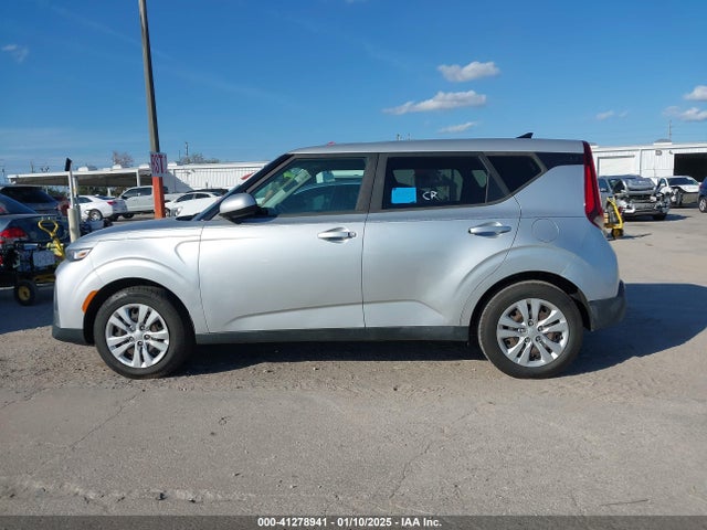 KIA SOUL LX 2020 KNDJ23AU6L7005877 Image 14