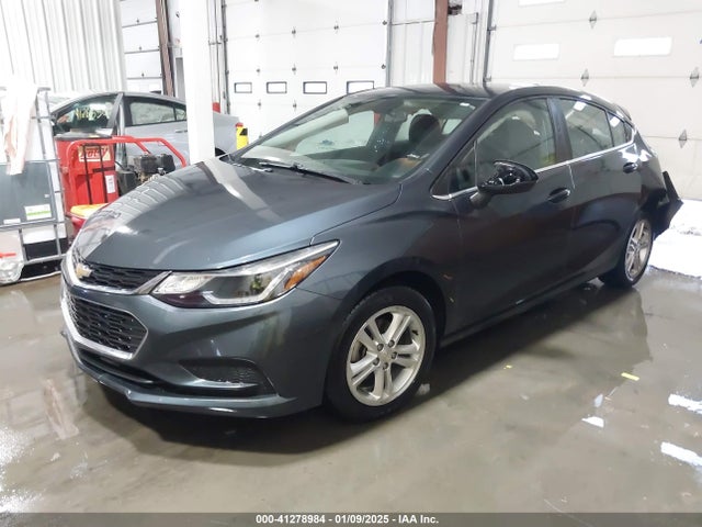 Chevrolet Cruze Lt Auto 2017 3G1BE6SM9HS607797 Image 2