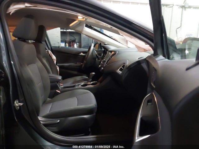 Chevrolet Cruze Lt Auto 2017 3G1BE6SM9HS607797 Image 5