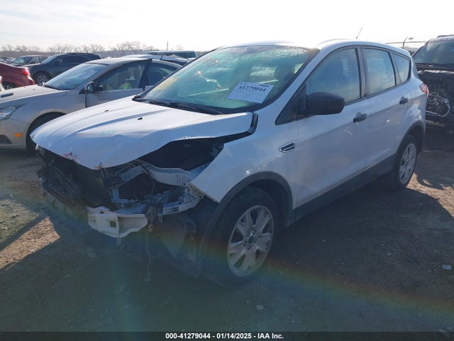 Ford ESCAPE S 2014 1FMCU0F7XEUE01752 Image 2