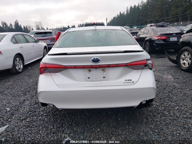 4T1EA1AB1MU002228 Toyota Avalon Xse Hybrid