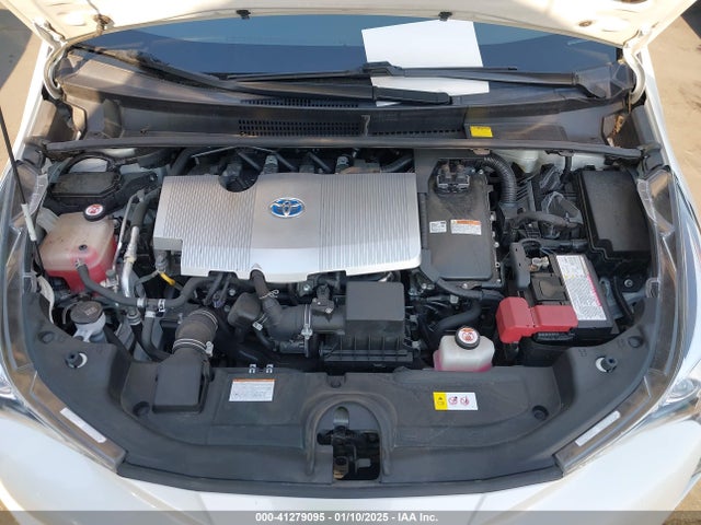 JTDKARFU0H3530936 Toyota Prius Three