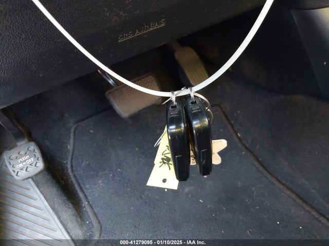 JTDKARFU0H3530936 Toyota Prius Three