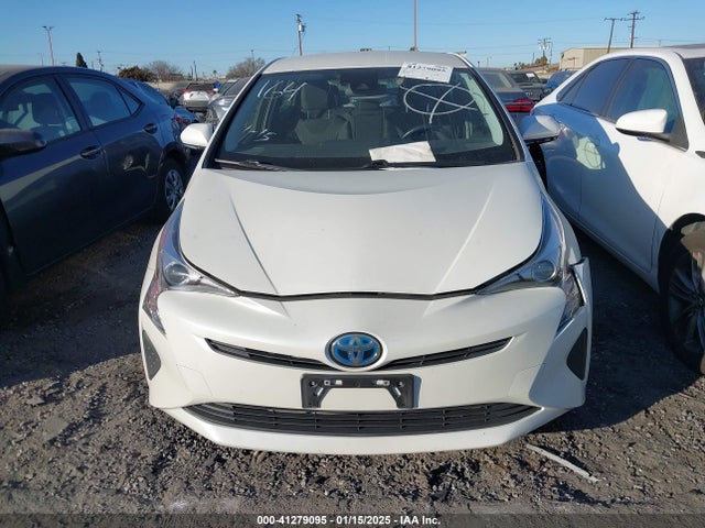 JTDKARFU0H3530936 Toyota Prius Three