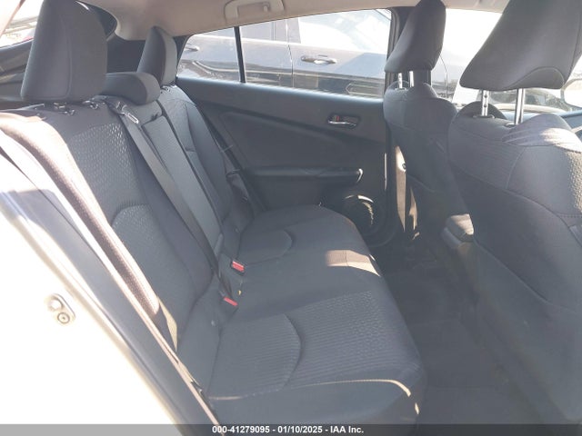 JTDKARFU0H3530936 Toyota Prius Three