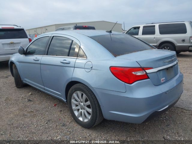 2014 CHRYSLER 200 1C3CCBBB3EN136829 Photo 2