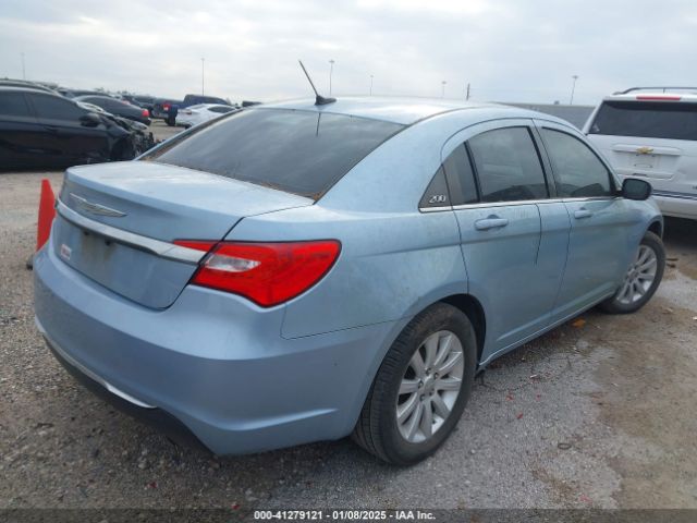 2014 CHRYSLER 200 1C3CCBBB3EN136829 Photo 3