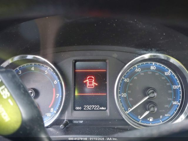 2T1BURHE9HC758079 Toyota COROLLA L