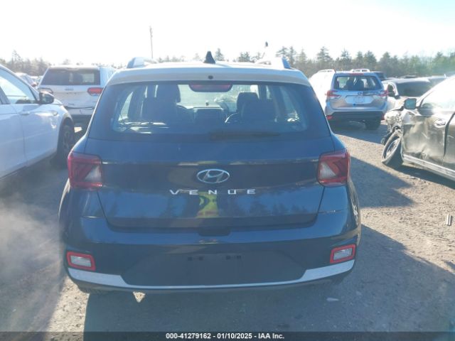 KMHRC8A36NU169697 Hyundai Venue Limited