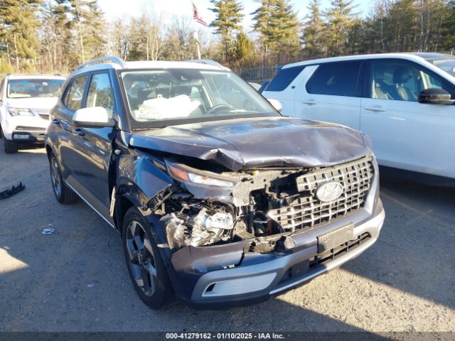 KMHRC8A36NU169697 Hyundai Venue Limited