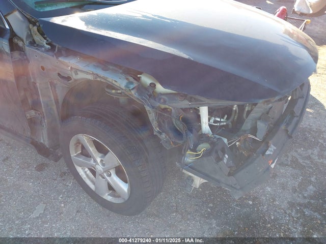 5XXGM4A75FG350916 KIA Optima Lx