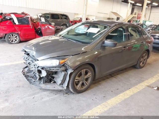 Ford FOCUS SE 2018 1FADP3FE0JL271437 Image 2