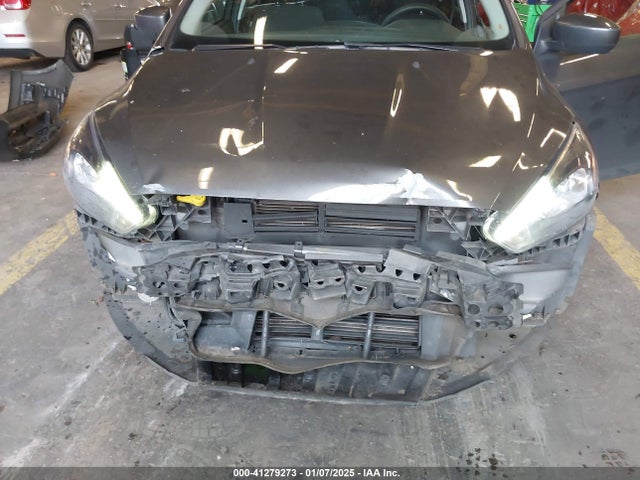 Ford FOCUS SE 2018 1FADP3FE0JL271437 Image 6