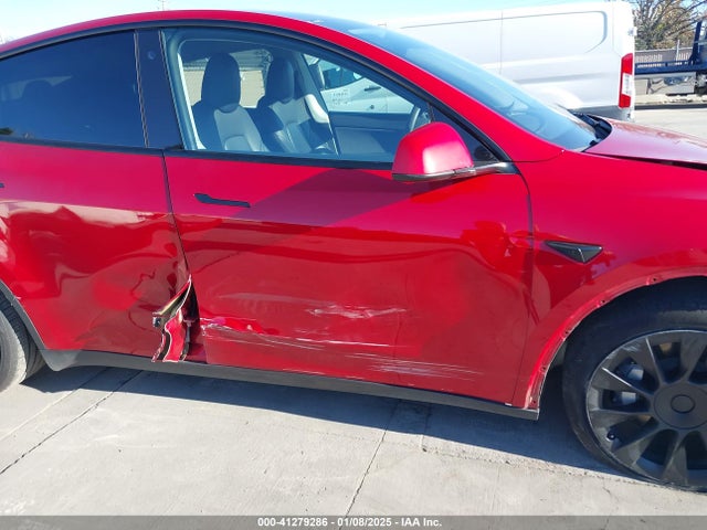 5YJYGDEE2MF213405 Tesla Model Y Long Range Dual Motor All-wheel Drive