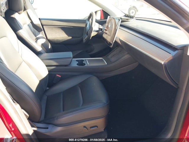 2021 TESLA MODEL Y 5YJYGDEE2MF213405 Photo 4