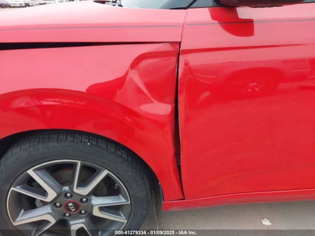KNDJ63AU2L7022261 KIA Soul Gt-line