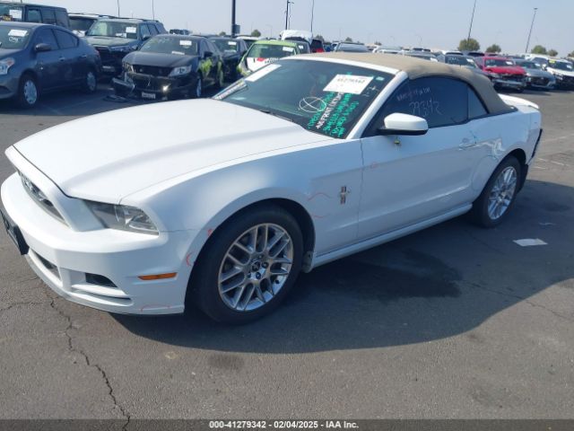 1ZVBP8EM8E5228964 Ford Mustang V6 Premium
