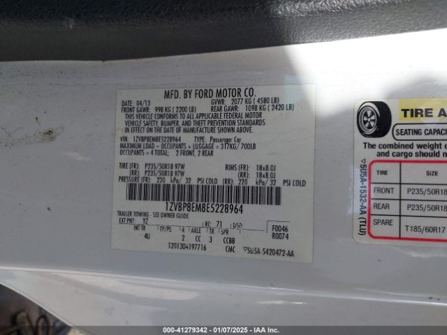 1ZVBP8EM8E5228964 Ford Mustang V6 Premium