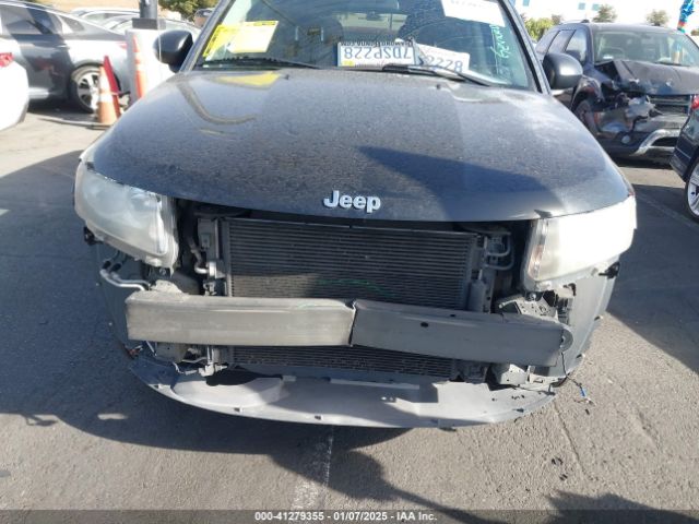 1C4NJCBA8ED731611 Jeep Compass Sport