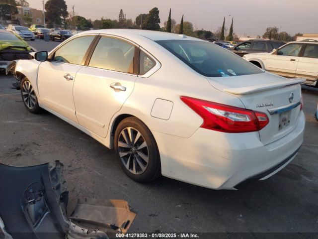 1N4AL3AP2HC214075 Nissan Altima 2.5 Sl