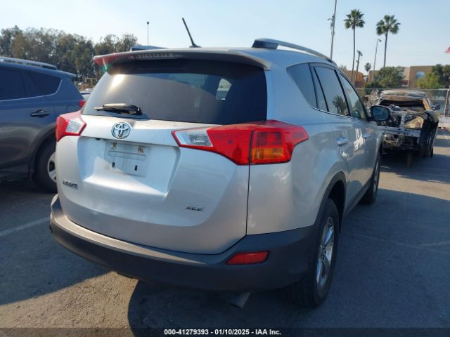 2T3WFREV3FW171816 Toyota Rav4 Xle