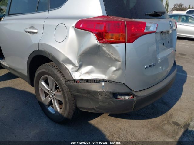 2T3WFREV3FW171816 Toyota Rav4 Xle
