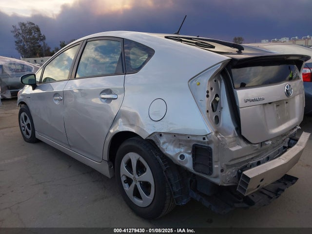 Toyota Prius Two 2015 JTDKN3DU8F0439528 Image 6