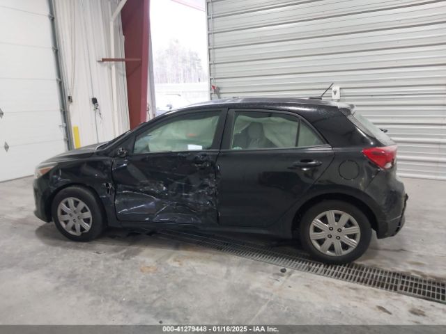 3KPA25AD4ME431418 KIA Rio 5-door S