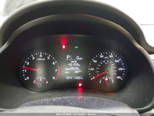 3KPA25AD4ME431418 KIA Rio 5-door S