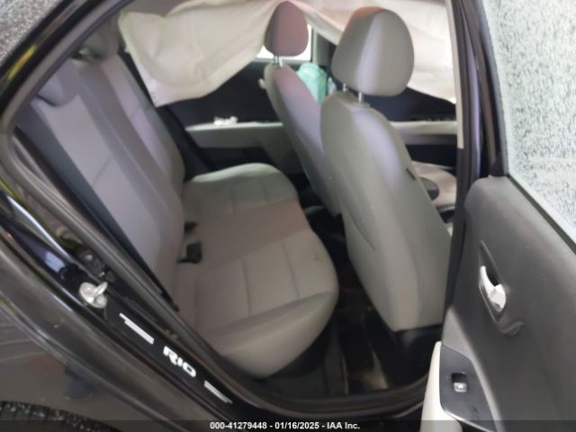 3KPA25AD4ME431418 KIA Rio 5-door S