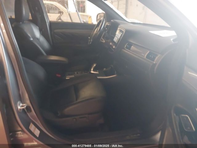 2022 MITSUBISHI OUTLANDER PHEV JA4J2VA7XNZ065541 Photo 4