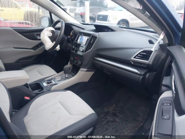 JF2SKAFC8MH525987 Subaru Forester Premium