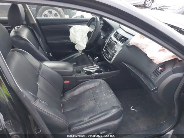 1N4AL3APXJC125618 Nissan Altima 2.5 Sl