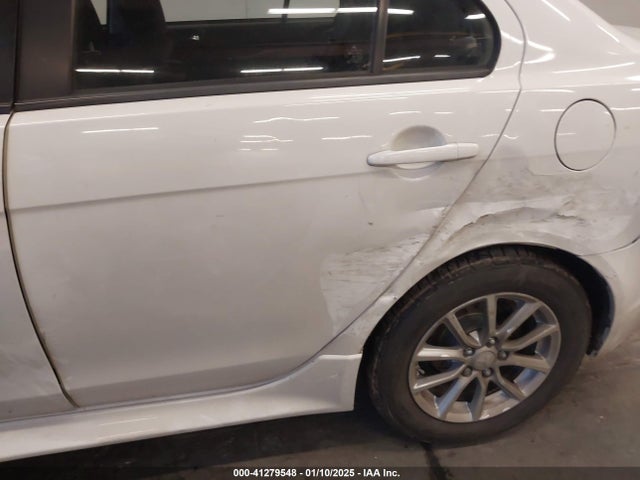 JA32U2FU7GU003157 Mitsubishi LANCER ES