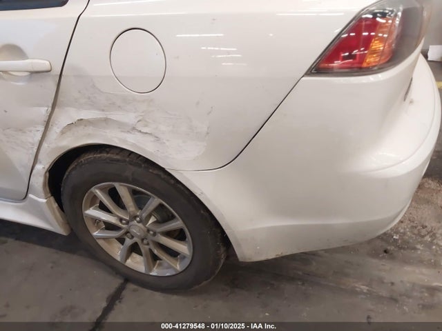 JA32U2FU7GU003157 Mitsubishi LANCER ES