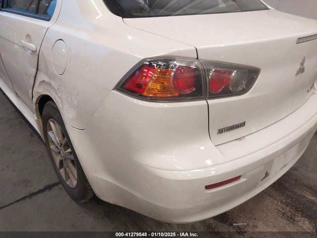JA32U2FU7GU003157 Mitsubishi LANCER ES
