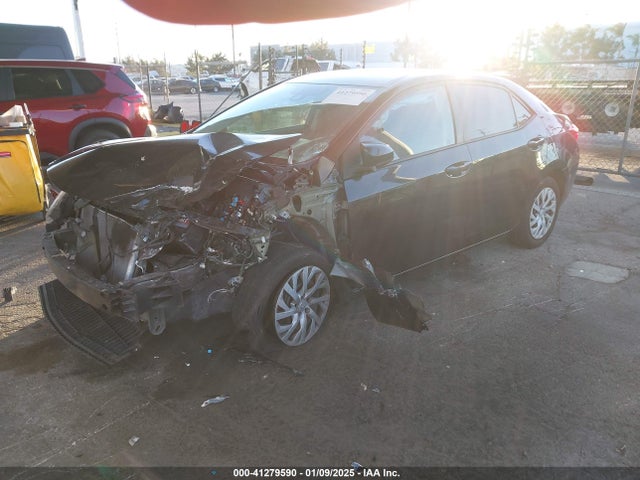 5YFBURHE9KP939125 Toyota COROLLA LE