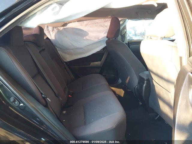5YFBURHE9KP939125 Toyota COROLLA LE