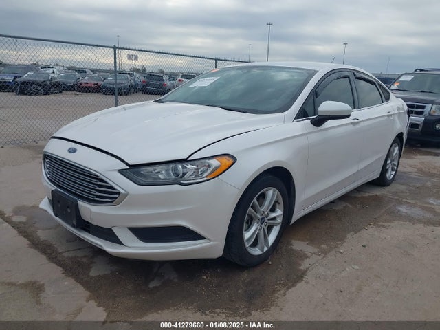 Ford FUSION SE 2018 3FA6P0HD0JR224311 Image 2