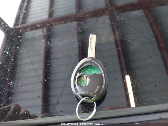 2003 MINI COOPER WMWRC33473TC39868 Photo 10