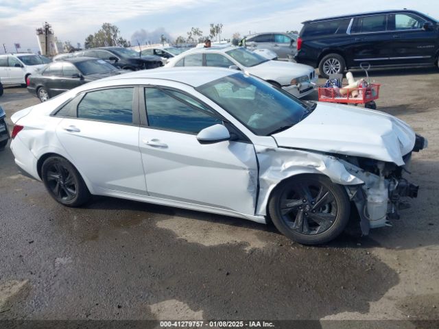 5NPLM4AG3MH044958 Hyundai ELANTRA SEL